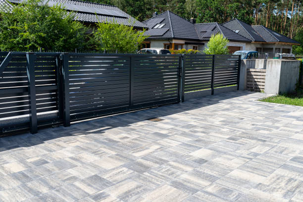 Best Residential Paver Driveway  in Hoopeston, IL