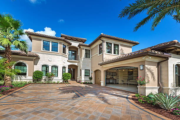 Best Affordable Driveway Pavers  in Hoopeston, IL